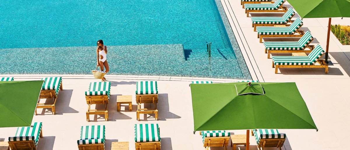 Hotel Camiral pool